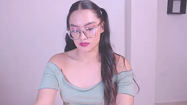 1eve rox online show from December 4, 9:44 am