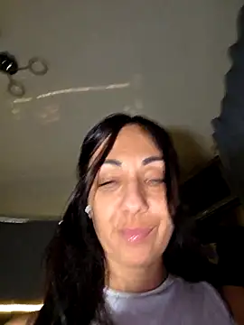 LeticiaWoods online show from April 20, 8:34 pm