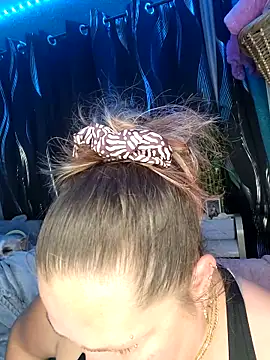 SexyNikki6969 online show from April 21, 1:53 am