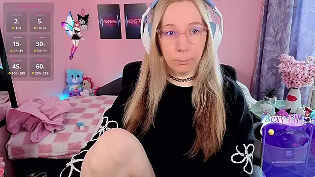 JustKerry online show from April 21, 8:21 am