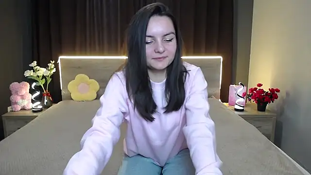 JasmineAsha online show from November 25, 7:43 am