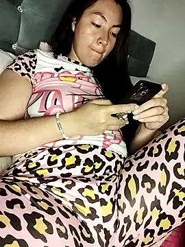 katha steele  online show from September 28, 10:20 am