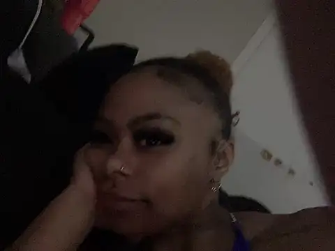 leanarose10 online show from July 11, 5:18 am