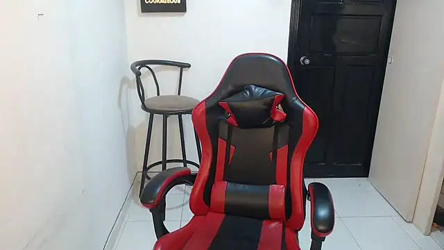 Liamiler01  online show from January 10, 2:27 am