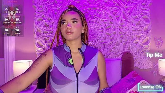 MalaikaBrown online show from April 18, 4:26 am