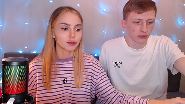 juliaanddima online show from September 19, 12:20 am