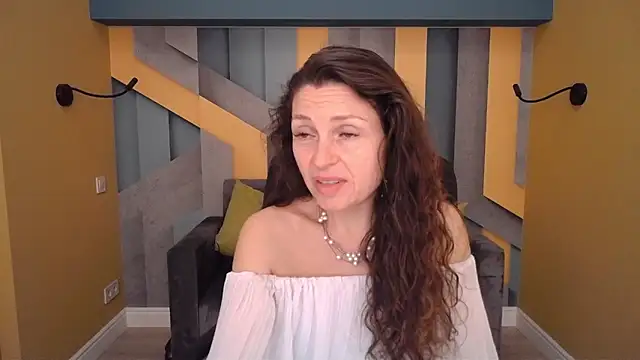 EllaLong online show from April 26, 1:42 pm