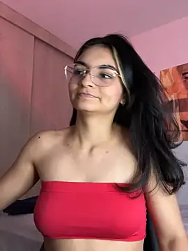 Cat2525 online show from March 5, 10:38 pm