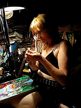 JJBATS online show from September 19, 1:32 pm