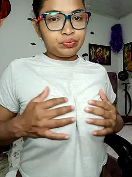 chalohott online show from December 2, 11:23 am