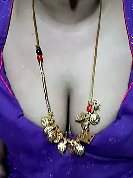 tuttifrutti17 online show from October 7, 6:12 pm