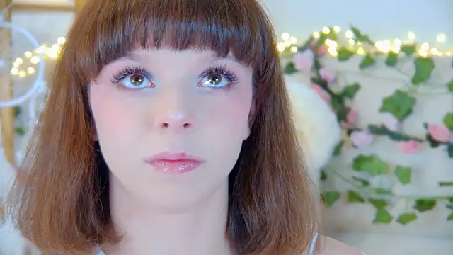 ElisabethDavis online show from April 25, 3:20 pm