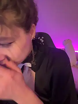 Your insomniya online show from November 24, 8:00 pm