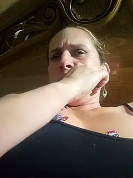 SeductionSilera online show from April 25, 12:57 am