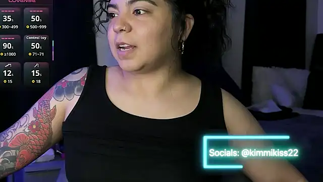 Snapshot of kimmiakiss22 chatting on October 4, 1:00 am kimmiakiss22 online show from October 4, 1:00 am