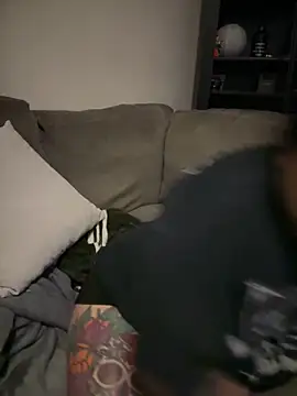 kimmiakiss22 online show from April 21, 2:51 am