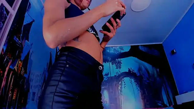 alessa brown74 online show from April 9, 1:41 am