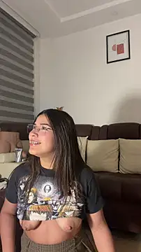 crystal bunny7 online show from April 30, 1:55 am