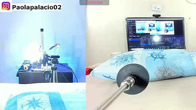 Alexa clark02 online show from November 22, 11:57 am