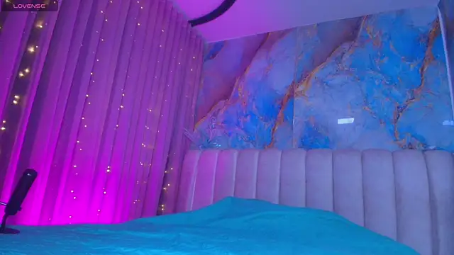  sex mia online show from July 4, 7:43 pm