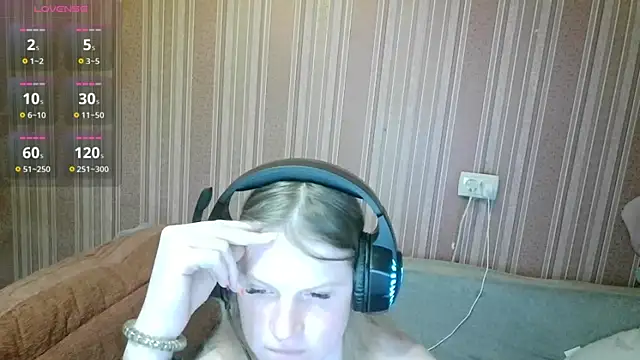 Kathlyn  Heath online show from April 23, 6:43 pm