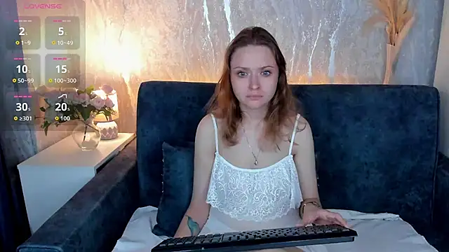 Linda Bryant online show from July 14, 1:39 am
