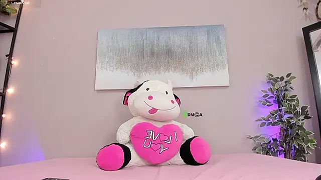 Snapshot of peachbrii chatting on October 13, 2:09 pm peachbrii online show from October 13, 2:09 pm