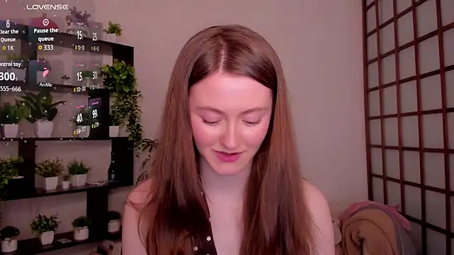 KateCuddle online show from March 2, 5:08 am