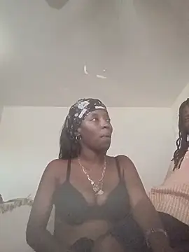 chocolatedream56ace online show from June 13, 11:24 pm