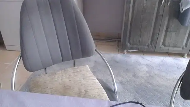 AmazingBitch online show from June 10, 1:43 pm