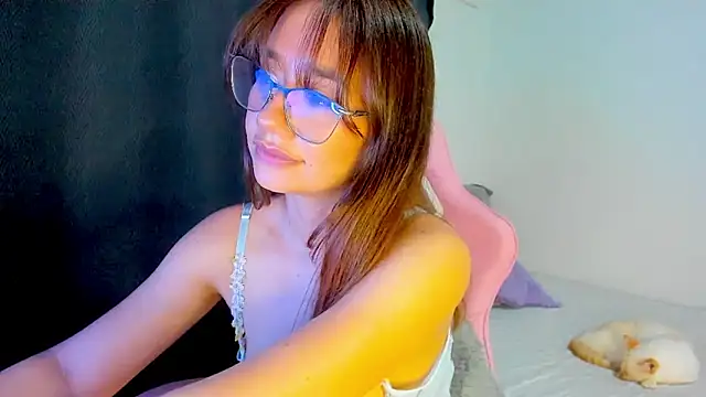 sofimendoza online show from June 30, 10:26 am