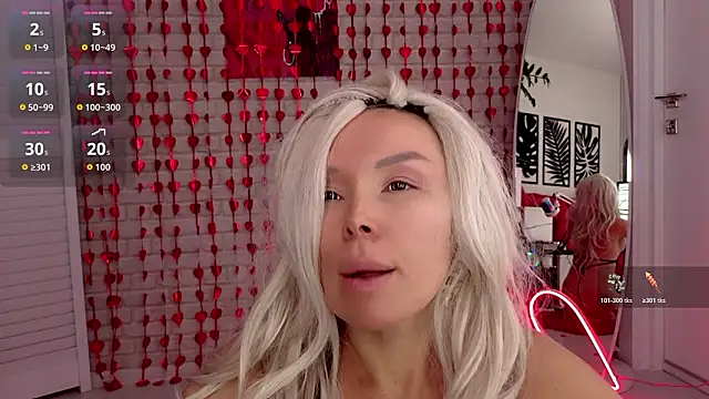 WhiteBunny online show from February 12, 3:25 pm