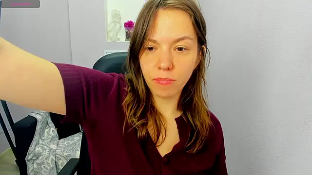 Persephoni online show from April 21, 11:06 am