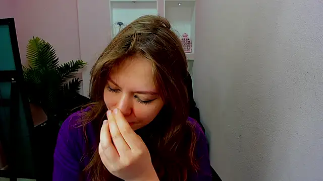 Persephoni online show from October 5, 7:41 pm