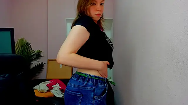 Persephoni online show from December 21, 9:08 pm