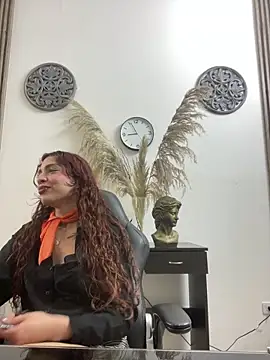 LiaVillalobos online show from April 23, 1:57 pm