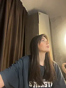 itssophiie online show from January 18, 9:55 pm