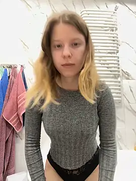 kimczii online show from April 23, 5:59 pm