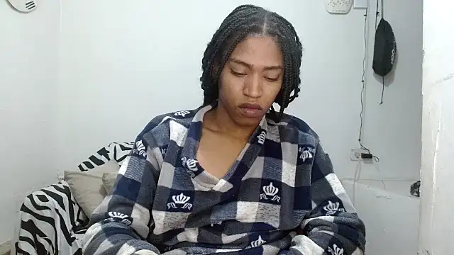 angelamarie1 online show from April 23, 12:12 pm