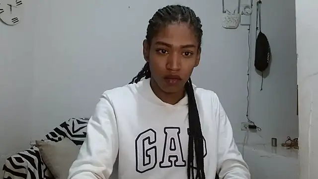 angelamarie1 online show from April 25, 1:36 pm