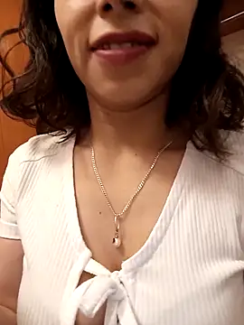 MINI Petite online show from April 8, 5:48 pm