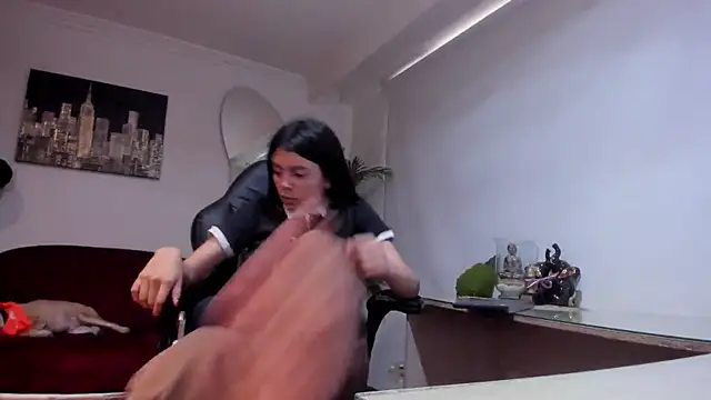 Meghan320 online show from April 23, 7:05 pm