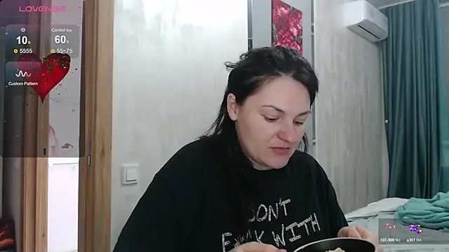 Snapshot of Stacy_Davice chatting on October 9, 9:19 pm Stacy Davice online show from October 9, 9:19 pm