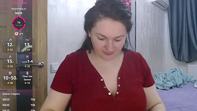 Stacy Davice online show from December 4, 11:23 am