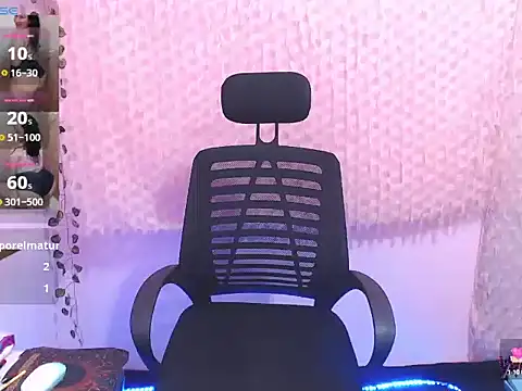 mature beautifull online show from September 27, 1:24 am