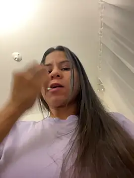 ReggieG online show from April 25, 12:13 am