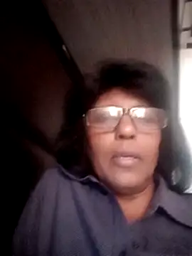 MsAttitude online show from April 25, 2:25 pm