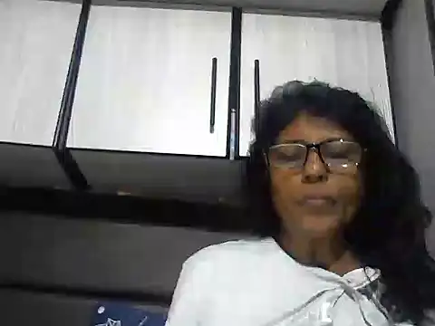 Snapshot of MsAttitude chatting on September 26, 6:55 am MsAttitude online show from September 26, 6:55 am