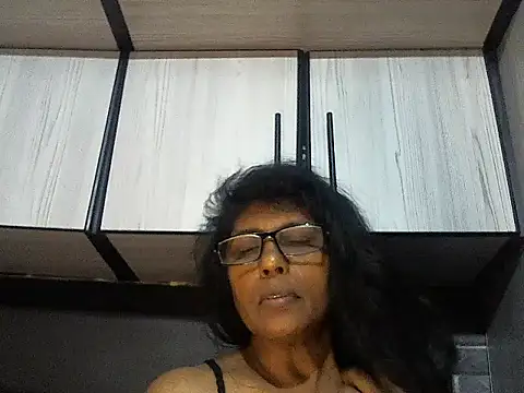 Snapshot of MsAttitude chatting on September 17, 6:39 pm MsAttitude online show from September 17, 6:39 pm