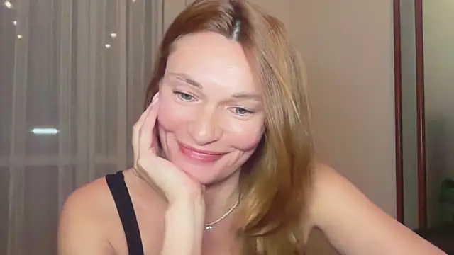 MistyBarnes online show from April 22, 4:26 pm